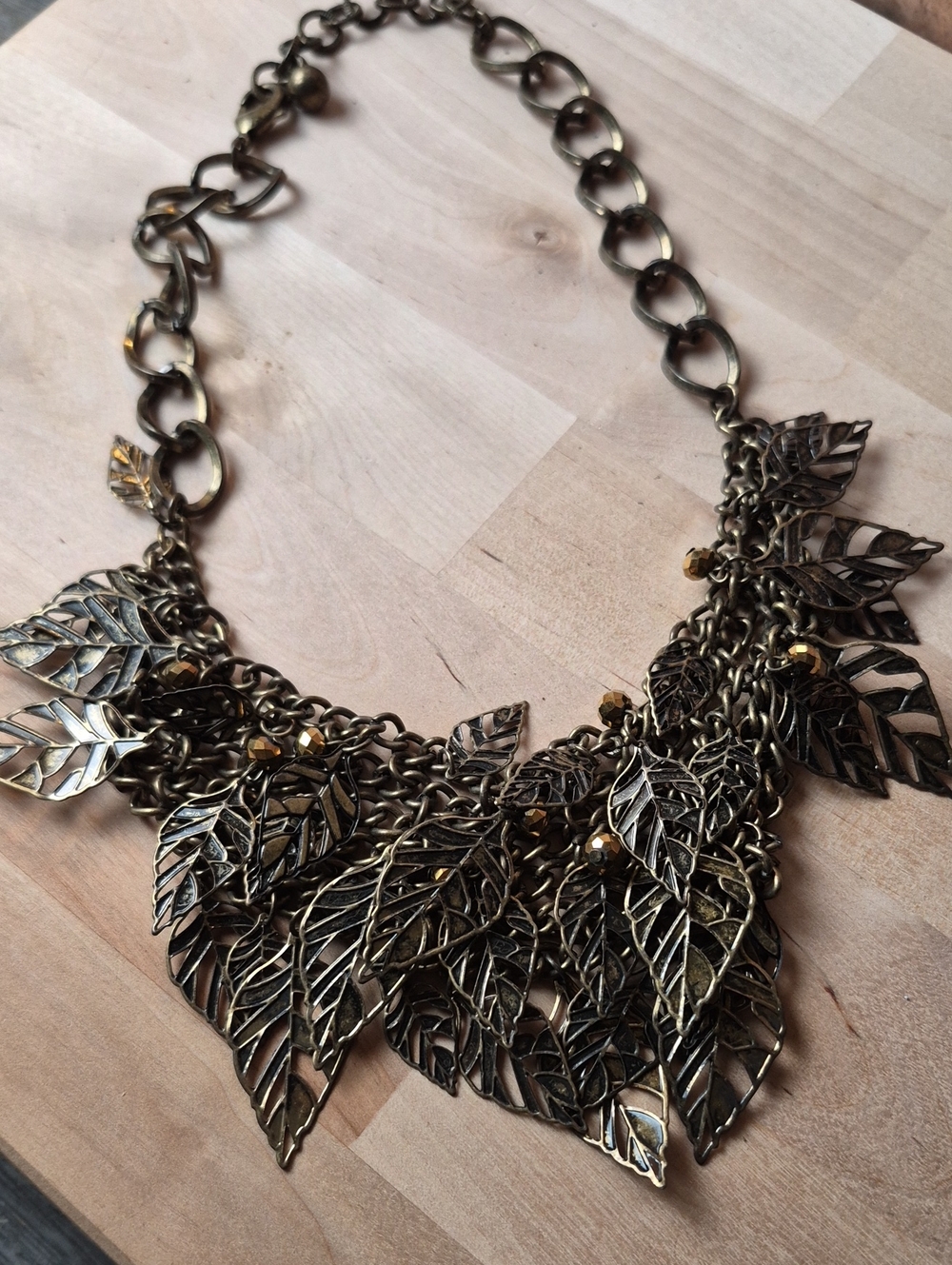 2 For 12$ 💥💥Brass-Tone Leaf Cluster Necklace - Vintage-Inspired